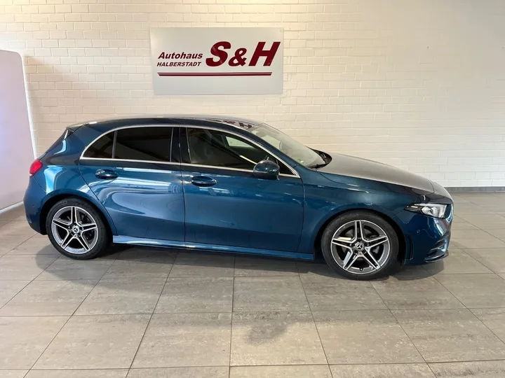 Mercedes-Benz A 180
