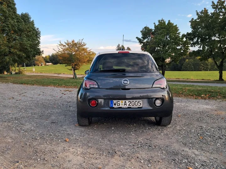 Opel Adam