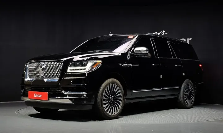 Lincoln Navigator