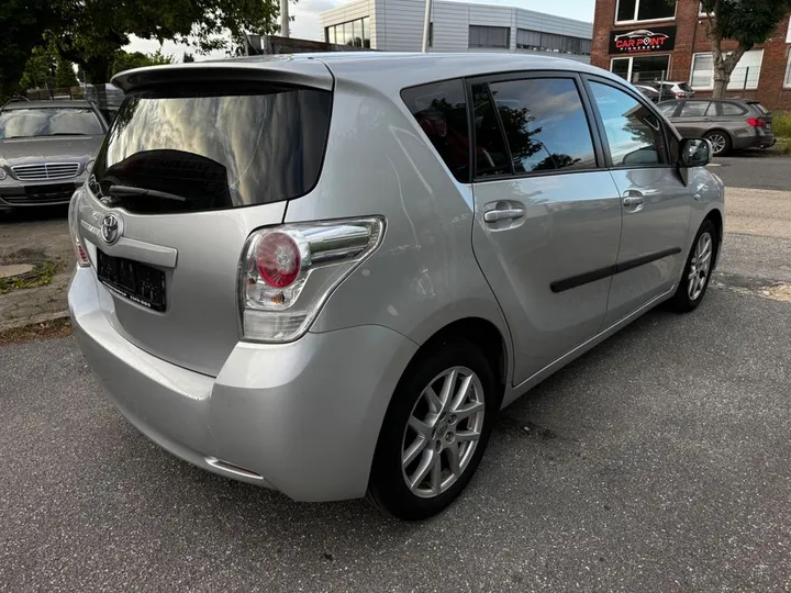 Toyota Corolla Verso