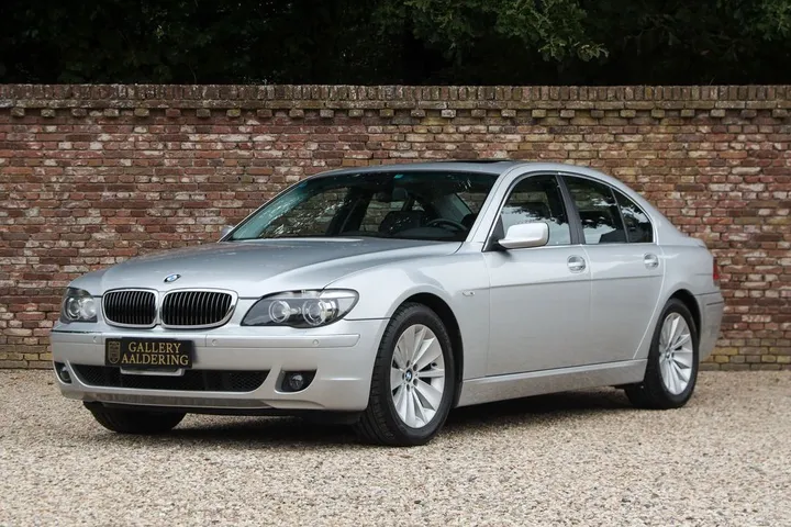 BMW 750