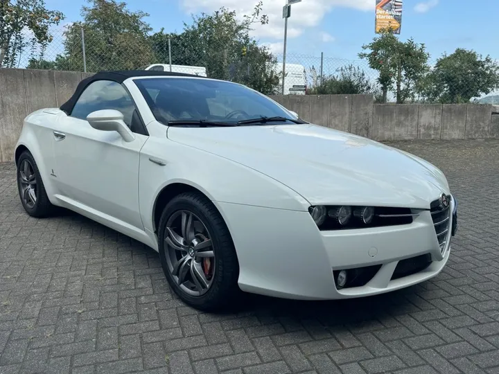 Alfa Romeo Spider