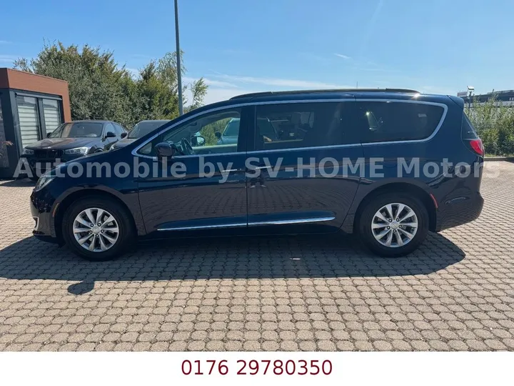 Chrysler Pacifica