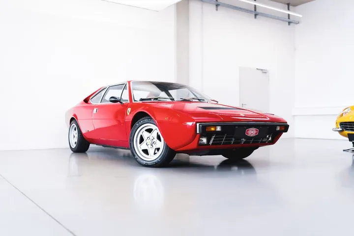 Ferrari Dino GT4