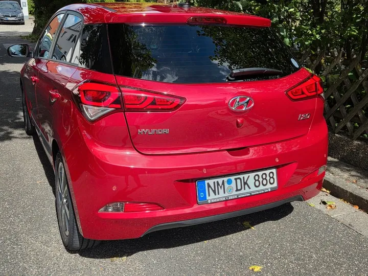Hyundai i20