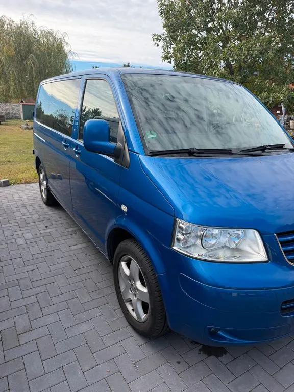 Volkswagen T5 Caravelle