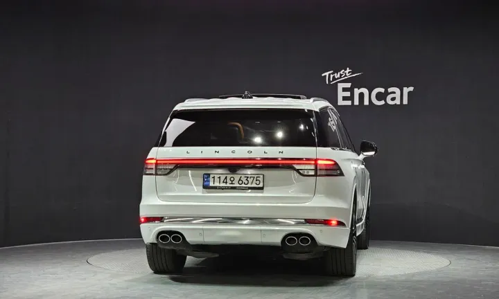 Lincoln Aviator