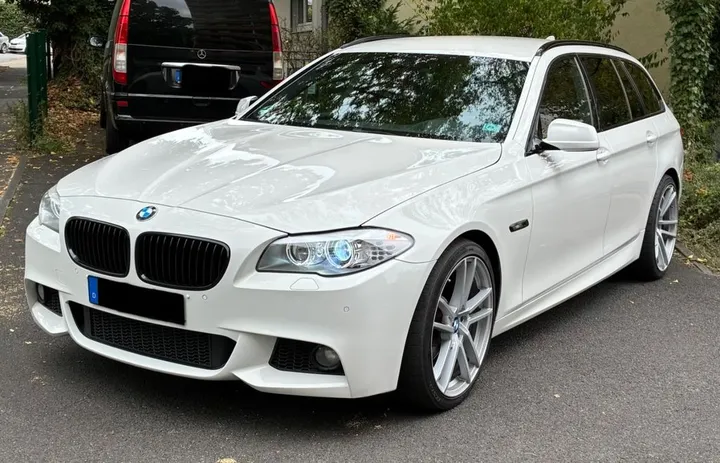 BMW 530