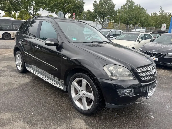 Mercedes-Benz ML 320