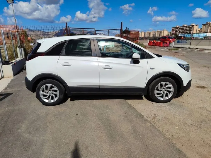 Opel Crossland (X)