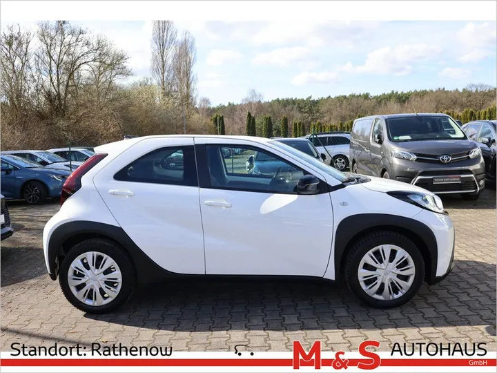 Toyota Aygo (X)