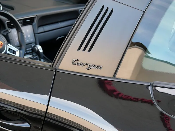 Porsche 991