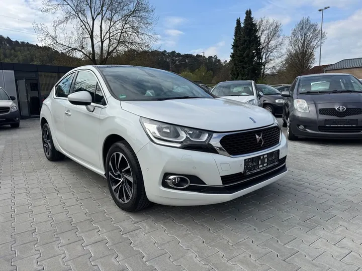 DS Automobiles DS4