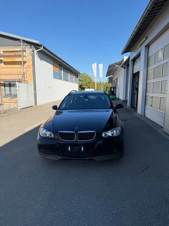 BMW 318