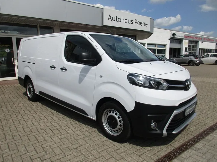 Toyota Proace Verso
