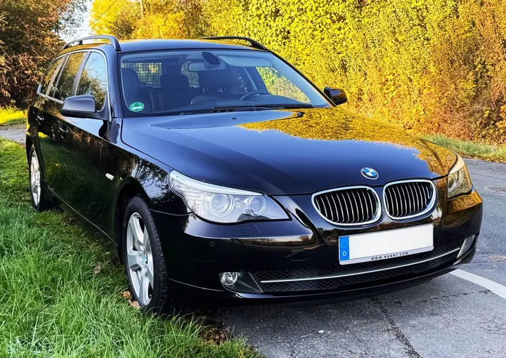 BMW 525