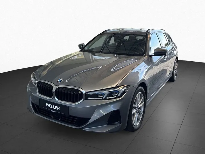 BMW 330