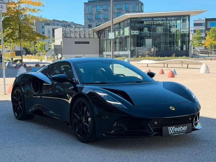 Lotus Emira