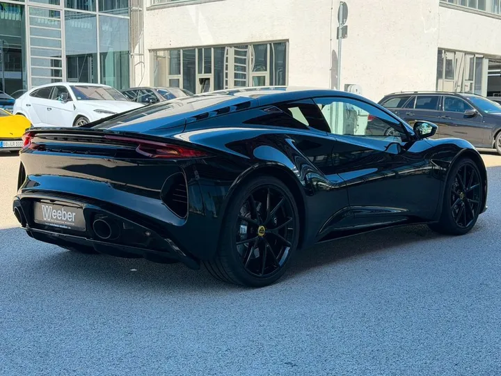 Lotus Emira