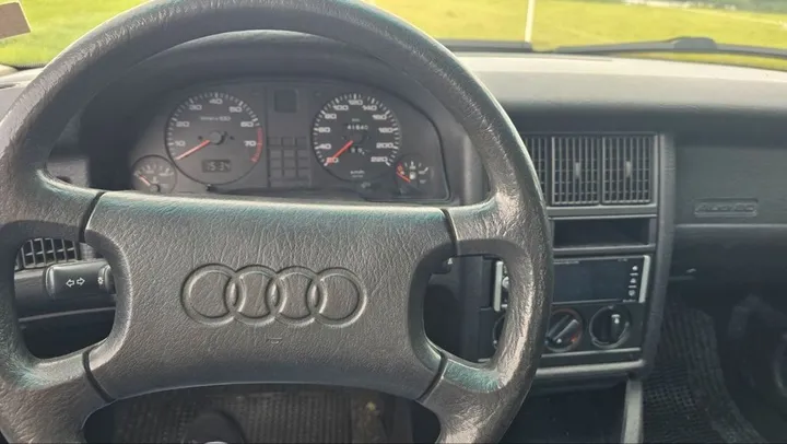Audi 80