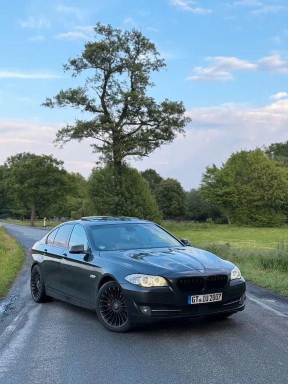 BMW 525