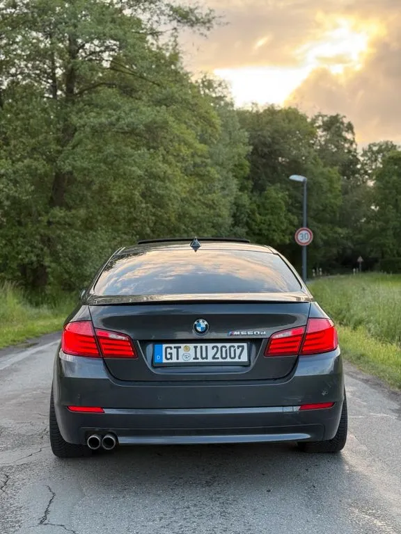 BMW 525