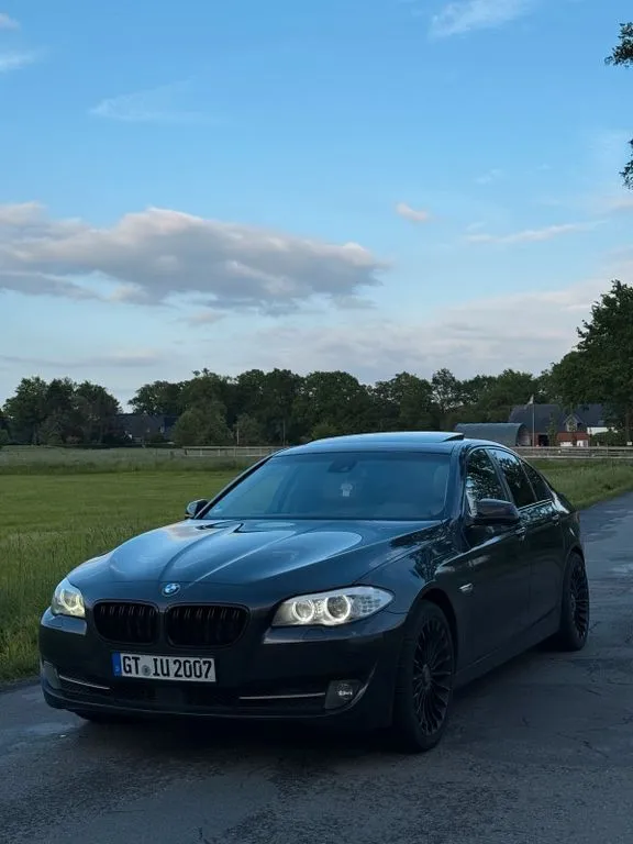 BMW 525