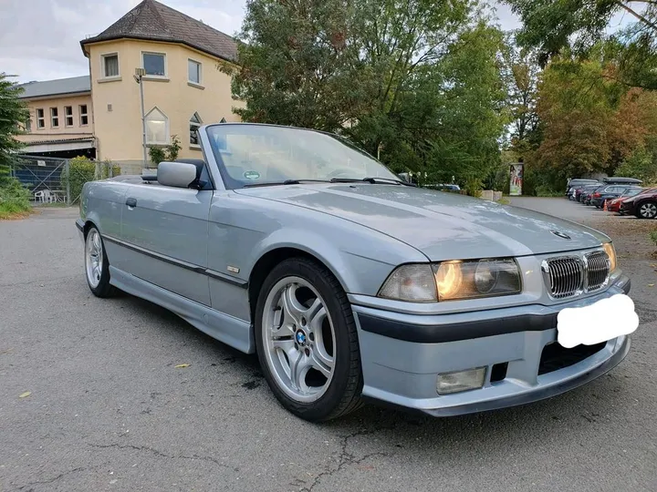 BMW 318