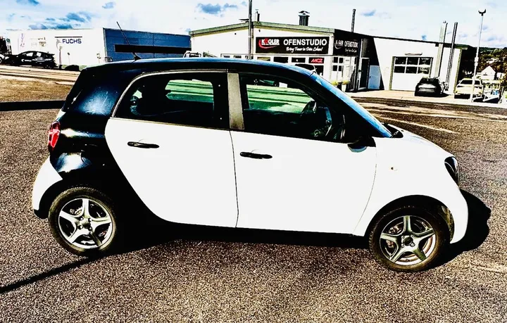 Smart ForFour