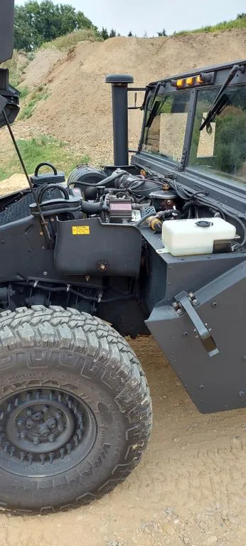 Hummer H1