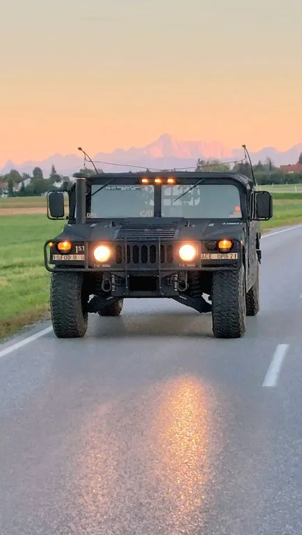 Hummer H1