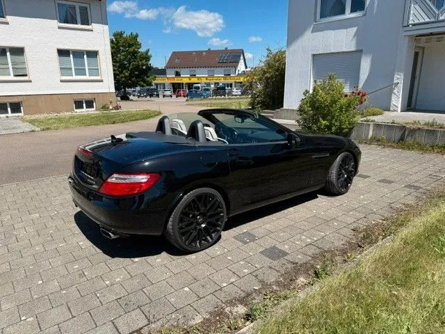 Mercedes-Benz SLK 250