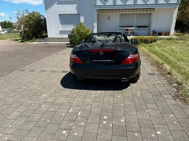 Mercedes-Benz SLK 250