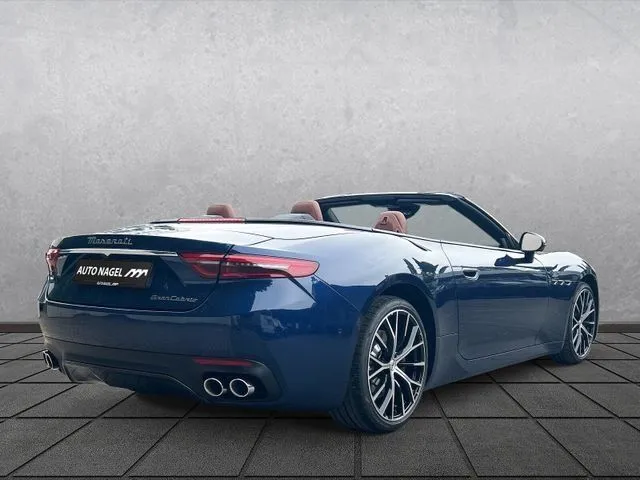 Maserati GranCabrio