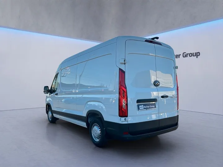 Maxus Deliver 9