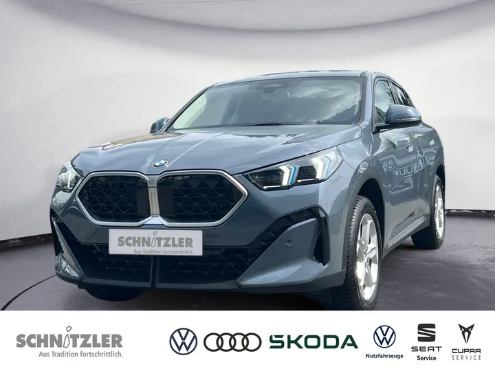BMW X2