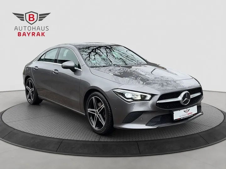 Mercedes-Benz CLA 180