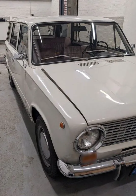 Lada 1200