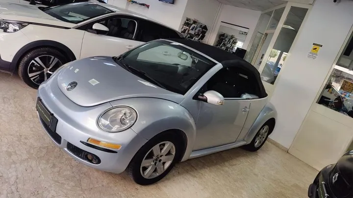 Volkswagen New Beetle