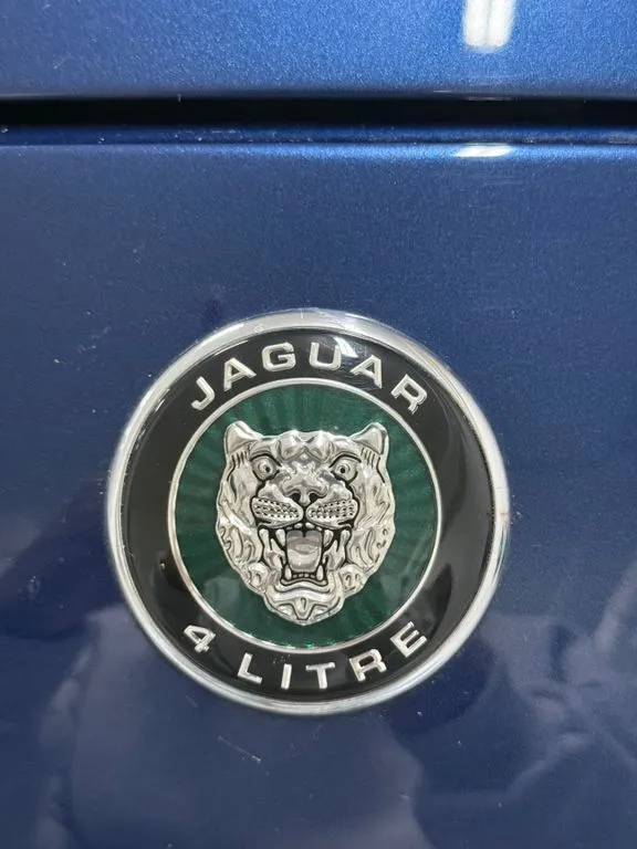 Jaguar XK