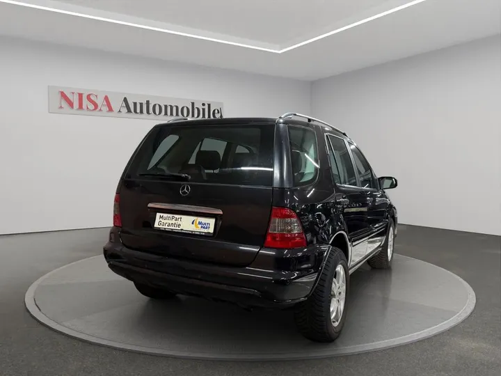 Mercedes-Benz ML 270