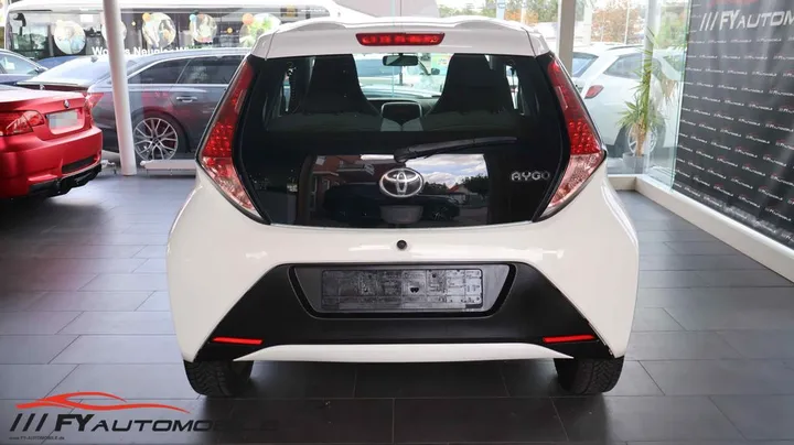 Toyota Aygo (X)