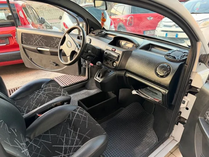Microcar MC1