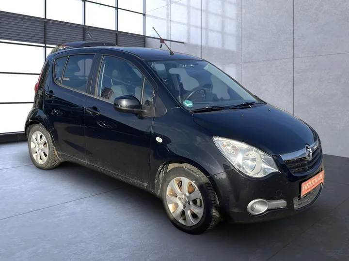 Opel Agila