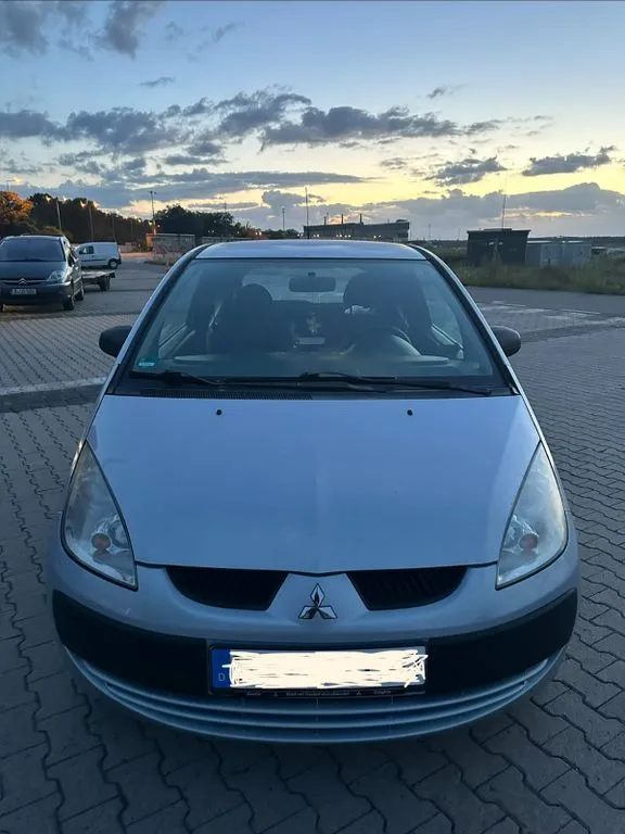 Mitsubishi Colt