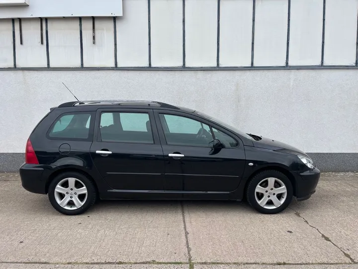 Peugeot 307