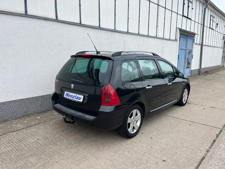 Peugeot 307