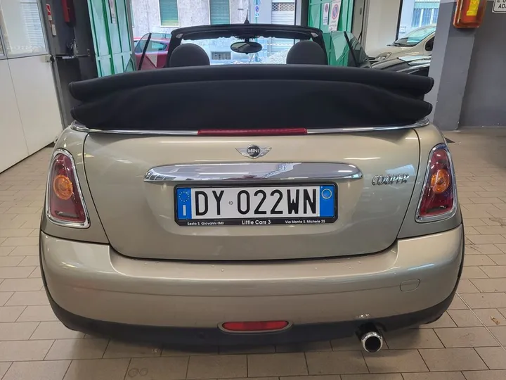 MINI Cooper Cabrio