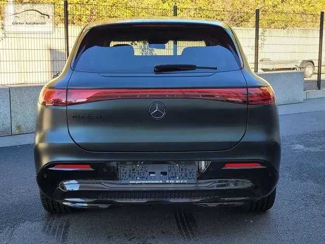 Mercedes-Benz EQS SUV