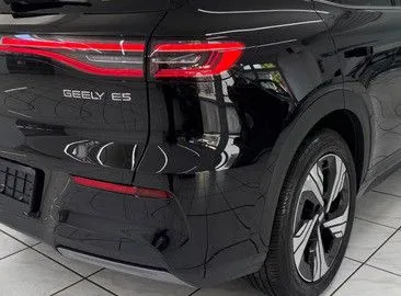 Geely E5